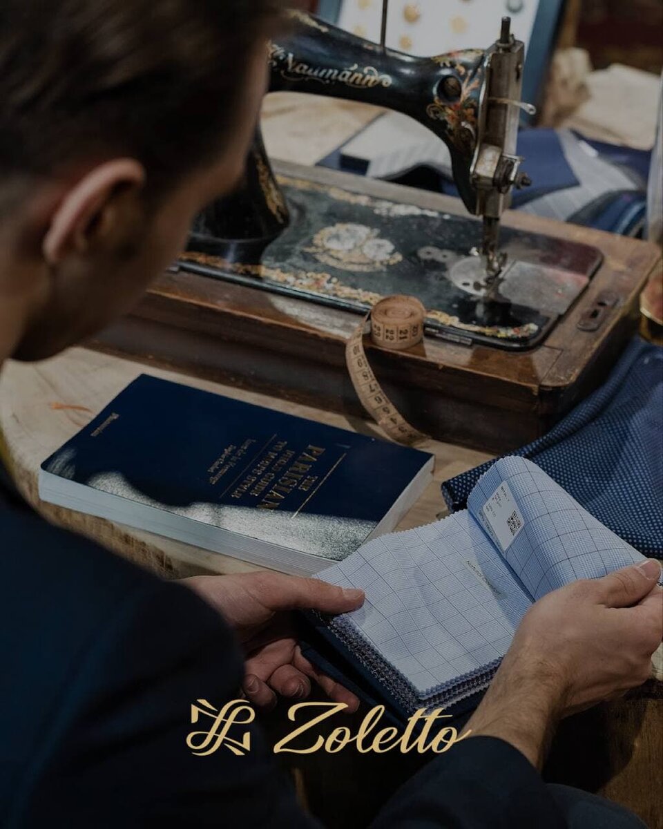 Наше ателье предлагает более 3500 вариаций тканей — мы подготовим сорочку к любому мероприятию с учетом особенностей вашего тела