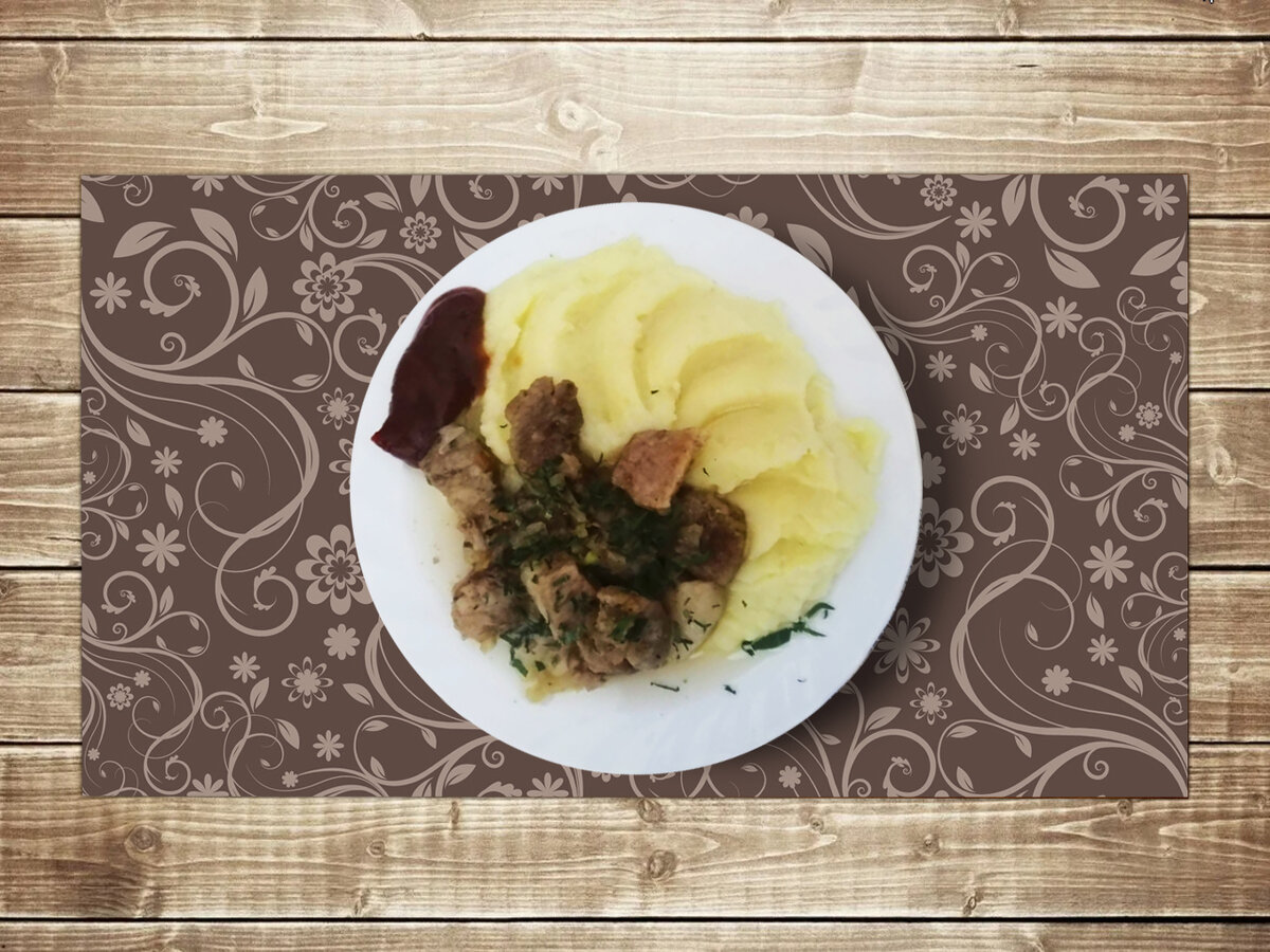 Поджарка свиная с картофельным пюре. Отель "Тихий Дон".