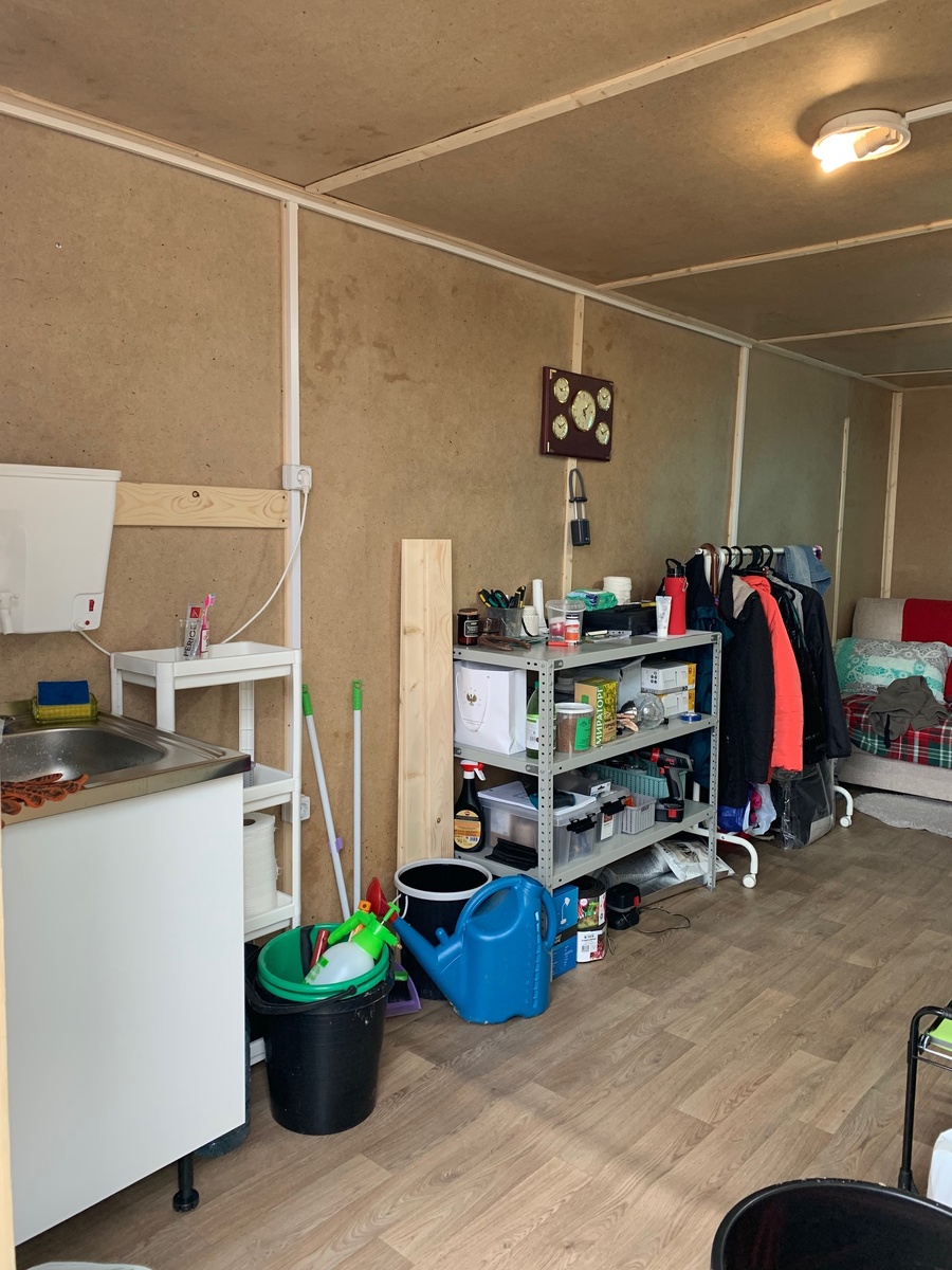 мое скромное жилище)