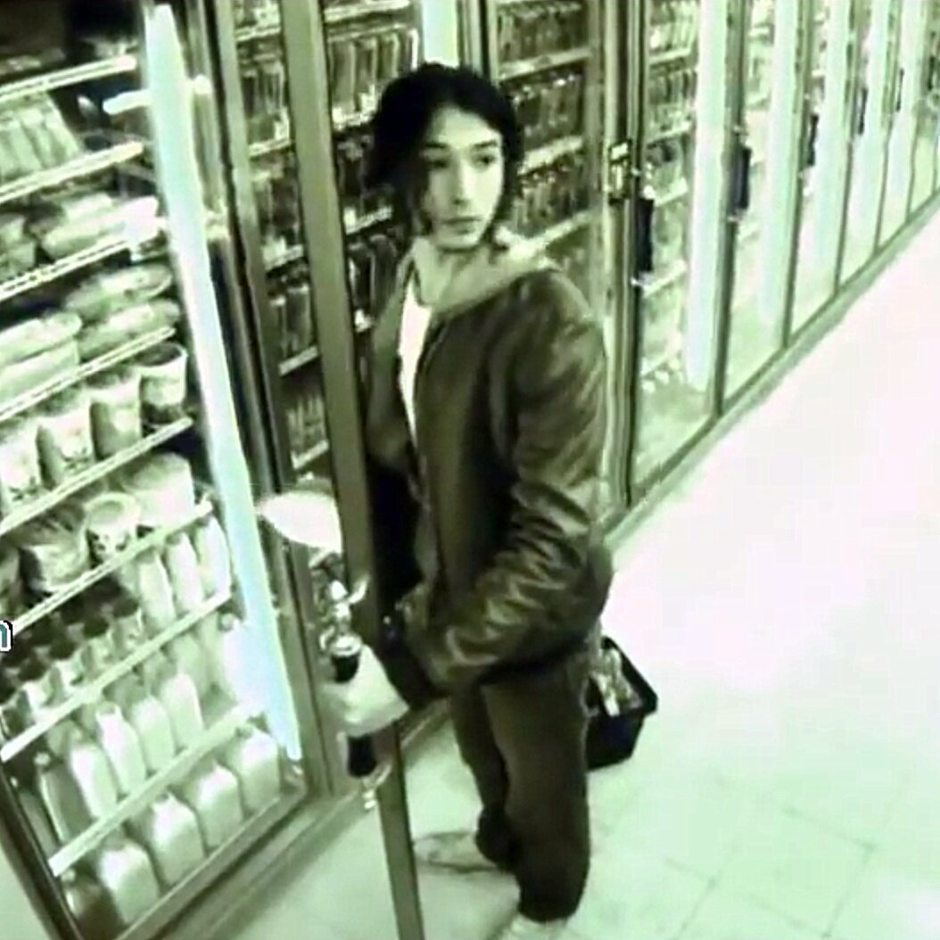 Флэш с длинными волосами из фильма "Бэтмен против Супермена: На заре справедливости".