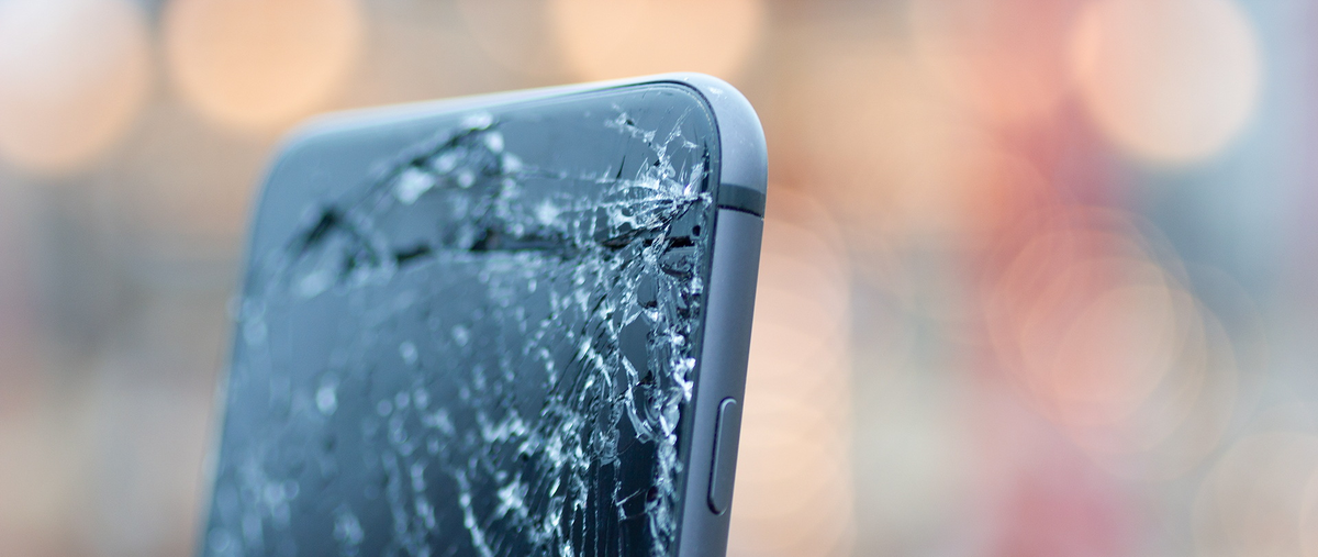 Разбитый iPhone 8 Plus