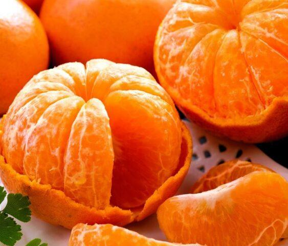 Do you like oranges this bright. Мандарин. Очиститель мандаринов. Мандарин объявления. Мандарины при сахарном диабете.