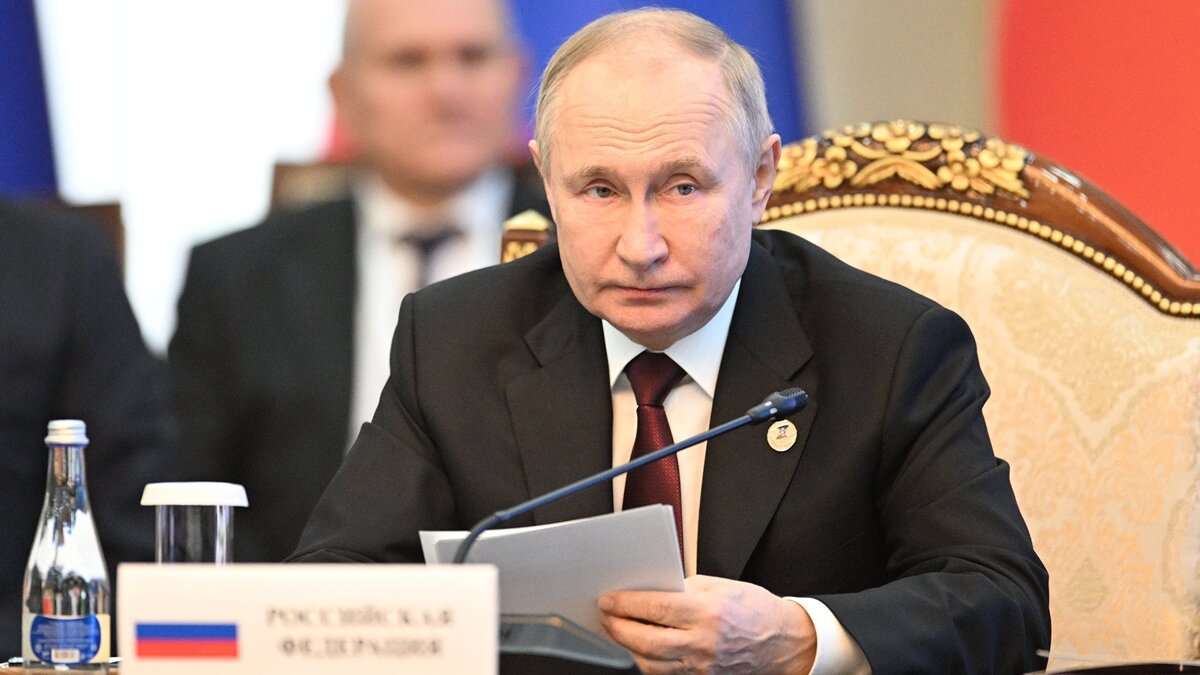    Президент РФ В. Путин принял участие в работе саммита ЕАЭС в Бишкеке© РИА Новости . Павел Бедняков
