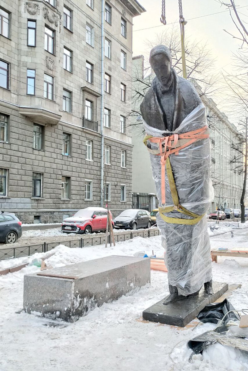 памятник блоку в санкт петербурге