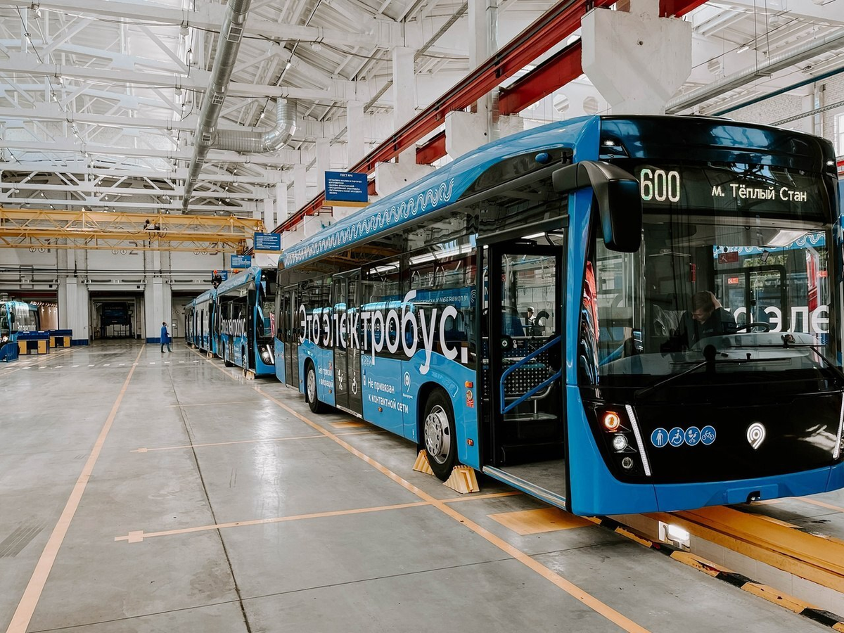 Электробус 5 7. Электробус камаз-6282. камаз 6282 электробус москва. электробус камаз-6282 гармошка. новый электробус камаз 6282.