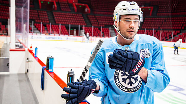    Тэйлор Бек.ХК «Сибирь»