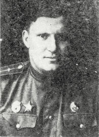 Штурман 40 гиап гвардии старший лейтенант В.К. Кулешов. 