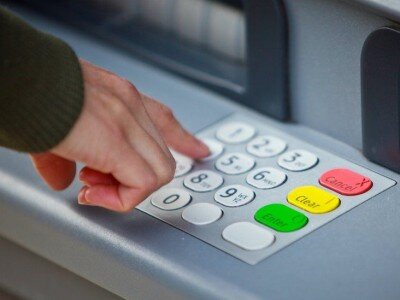    В Москве запущено серийное производство отечественных банкоматов на процессоре «Эльбрус»