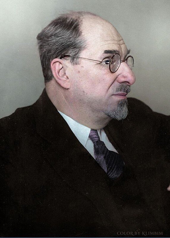 Первый нарком просвещения  Луначарский А.В.