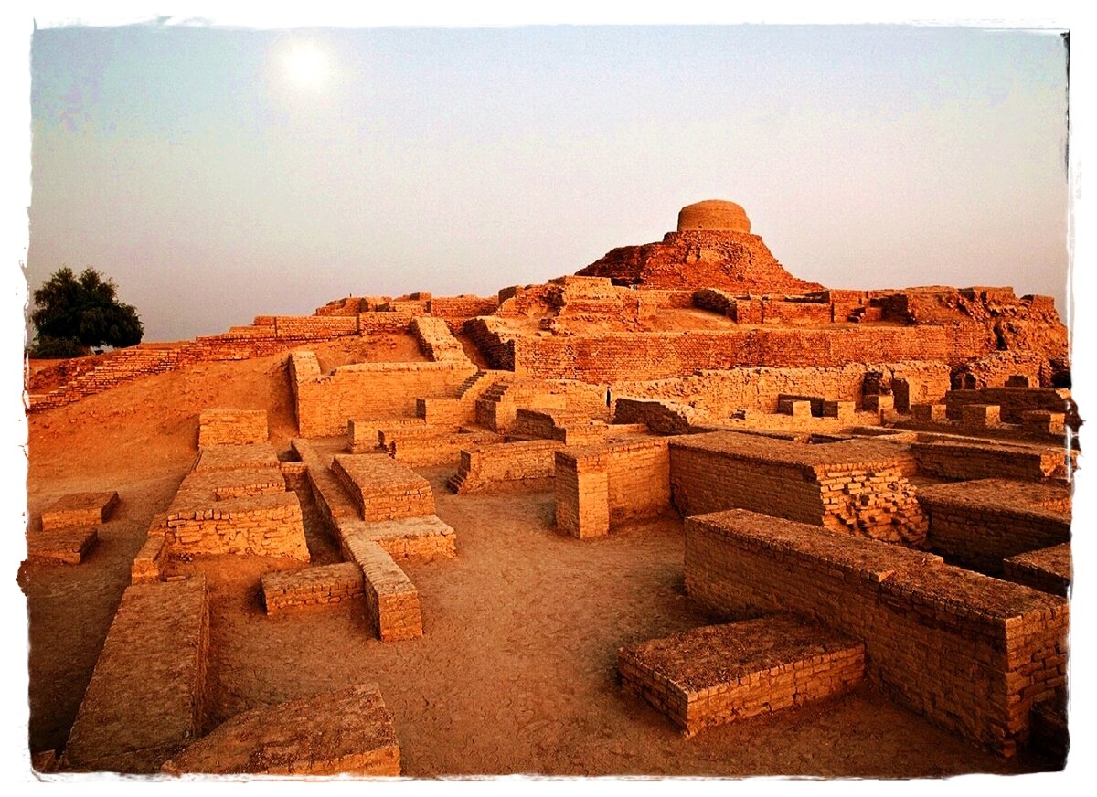 Мохенджо-Даро