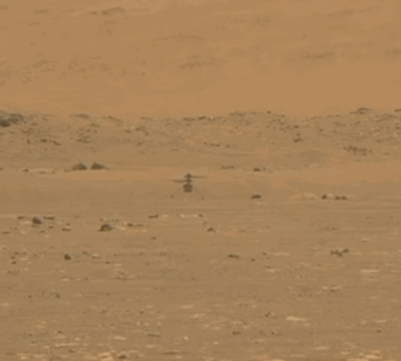 Вертолет Ingenuity взлетает над поверхностью Марса