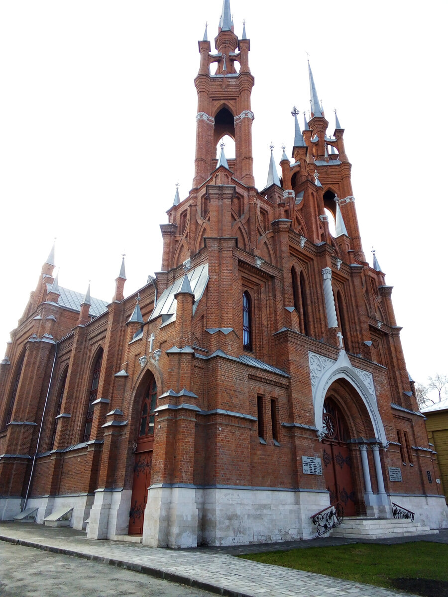 Храм Пресвятого Сердца Иисуса. Фото автора.
