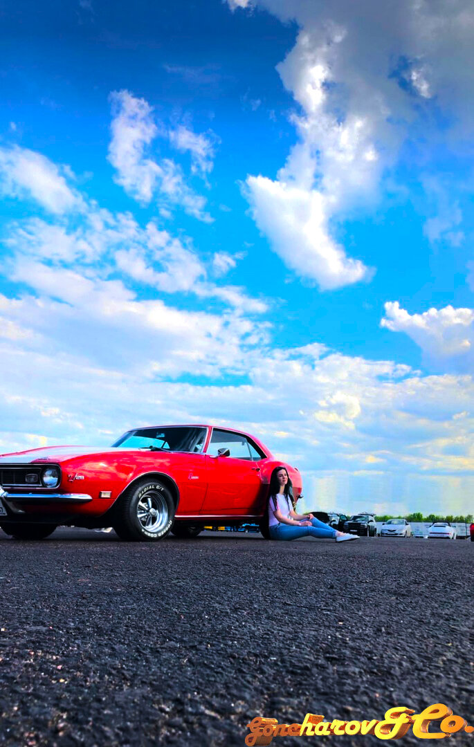 Моя любимая и Chevrolet Camaro Z/28 1969 года