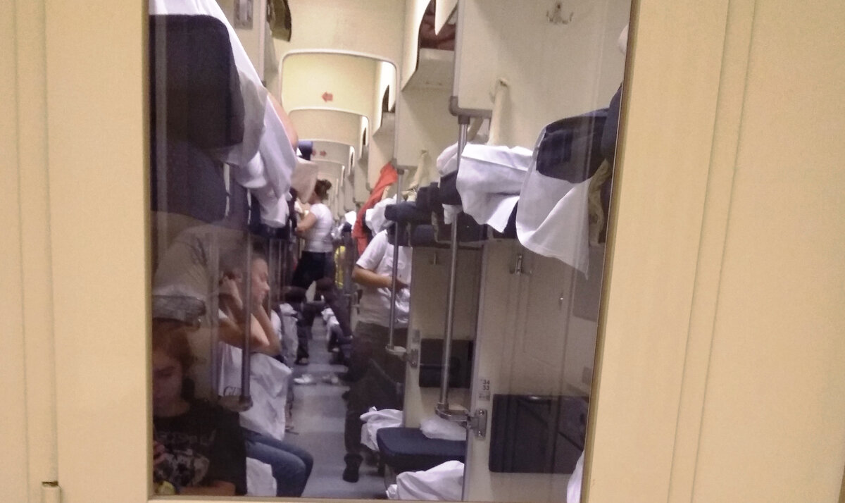 игрушки ржд проводница. профессия проводник на жд. проводница ржд ирина волкова. петиция уволить проводницу жд. одежда проводника.