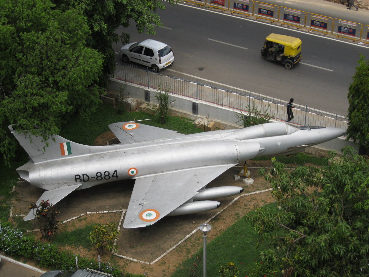 Сохранившийся HAL HF-24 Marut в музее в Бангалоре. Фото: Amanjosan2008 @ commons.wikimedia.org|1200pxx900px