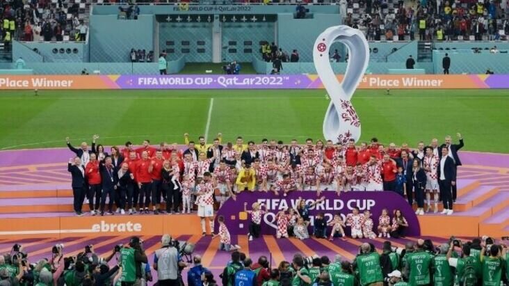     Уже сегодня станет известен чемпион мира 2022 года. Аргентина и Франция разыграют трофей на самом необычном мундиале в своей истории. А накануне определился обладатель бронзовых медалей.