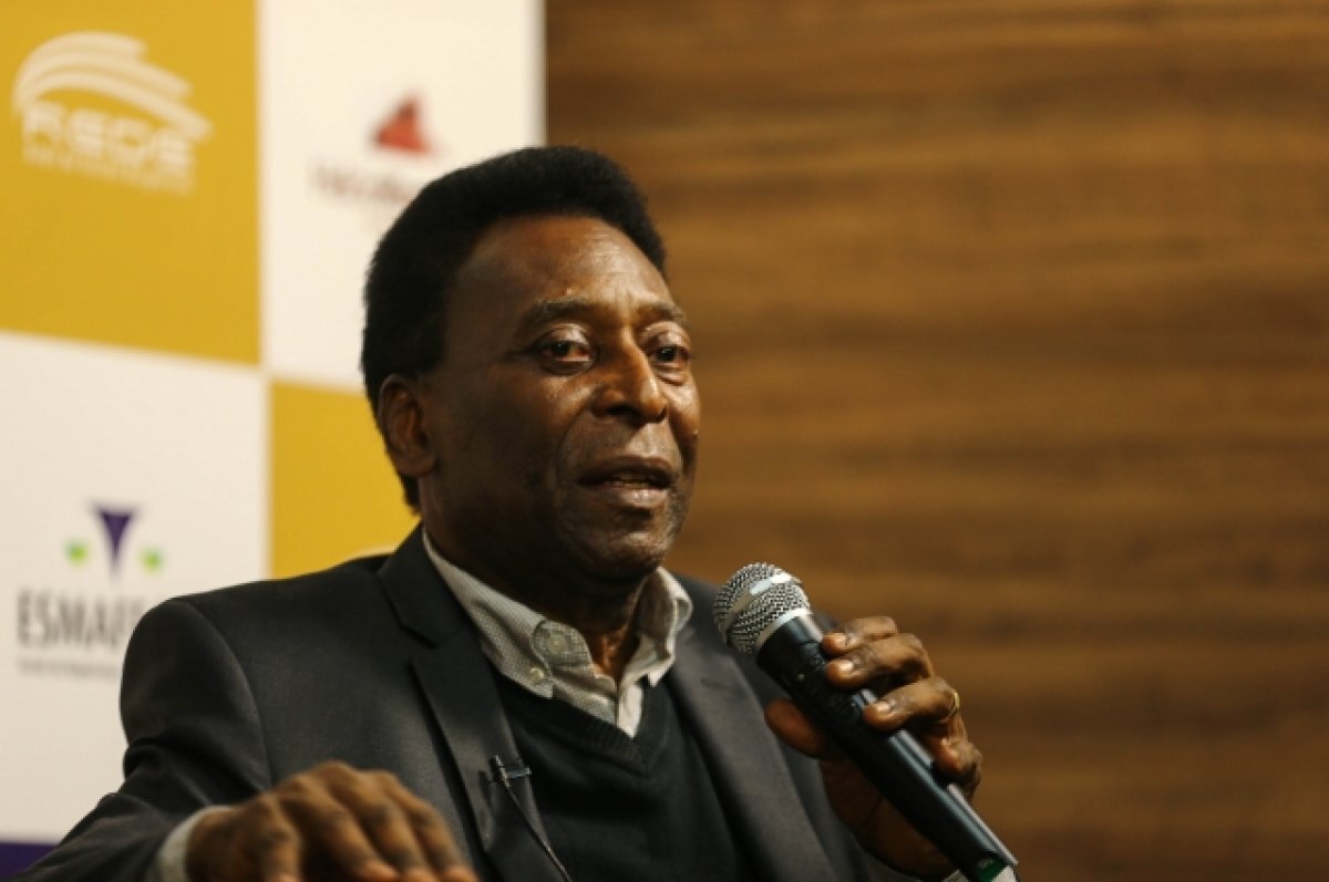    Похороны легендарного футболиста Пеле пройдут 3 января