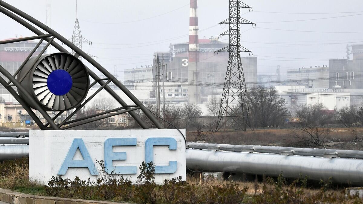    Запорожская АЭС в Энергодаре© РИА Новости / Евгений Биятов