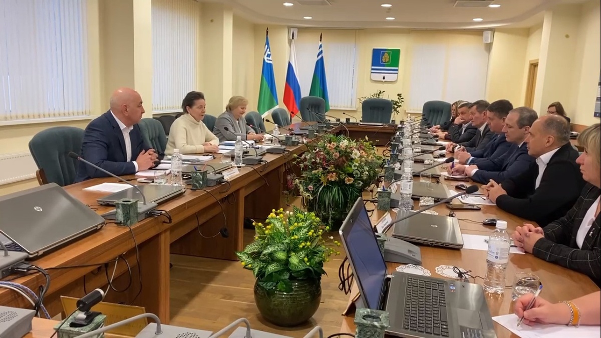    Наталья Комарова отправилась в рабочую поездку по городам Югры