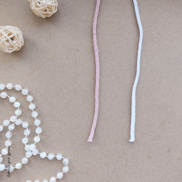 Пудра и белый