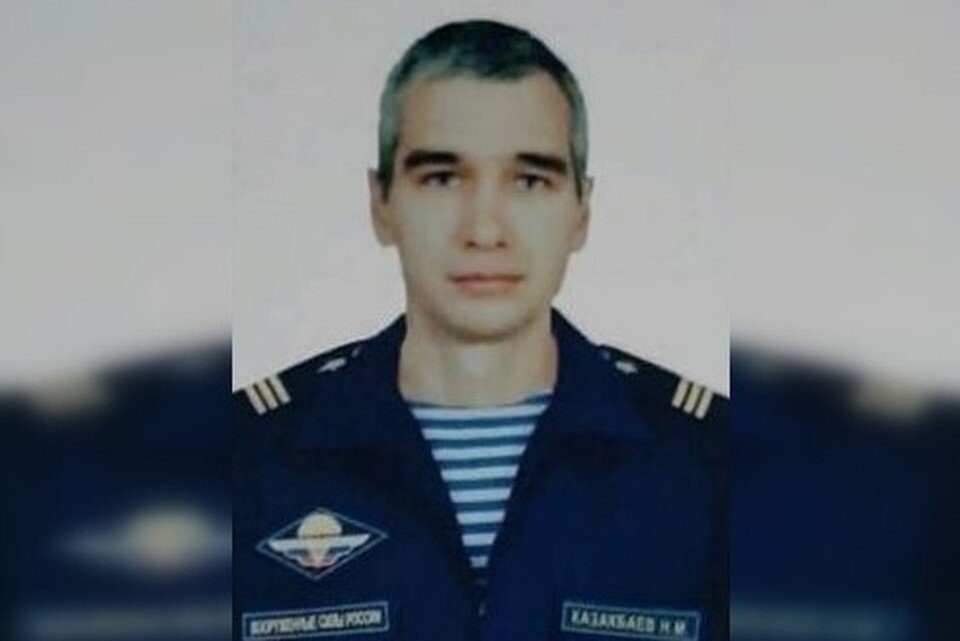     Дома у погибшего бойца остались жена и трое детей. Фото: vk.com