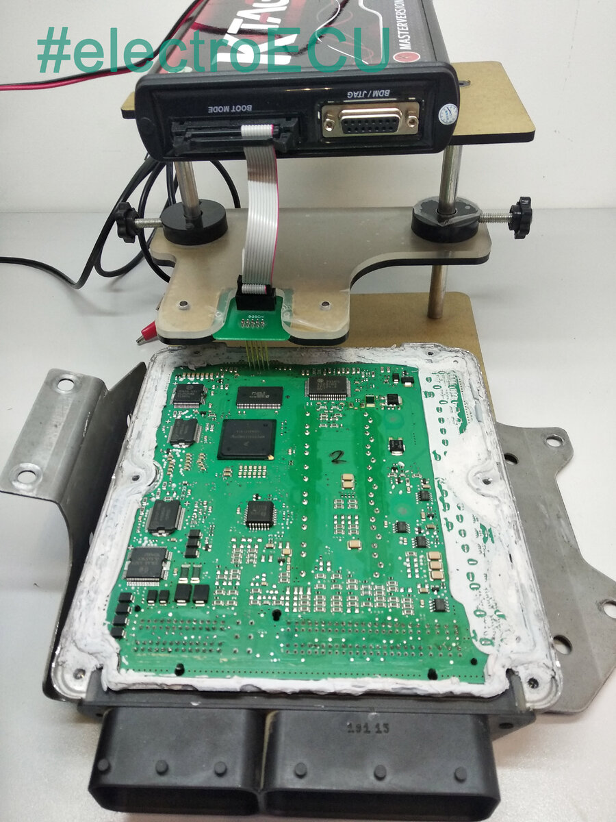 Перепрограммирование ЭБУ двигателем с помощью программатора KTAG