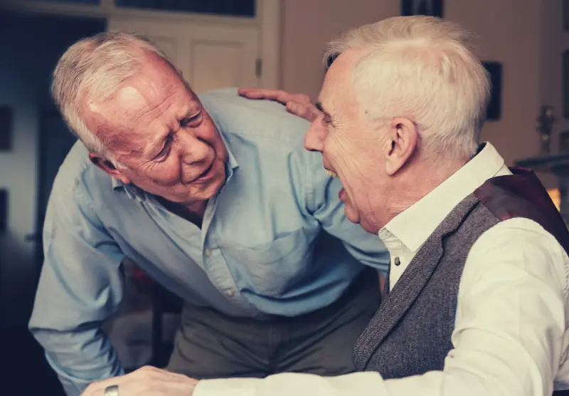 Когда узнал, что сосед получает столько же, хотя проработал за всю жизнь один год. Фото: kfuo.org 