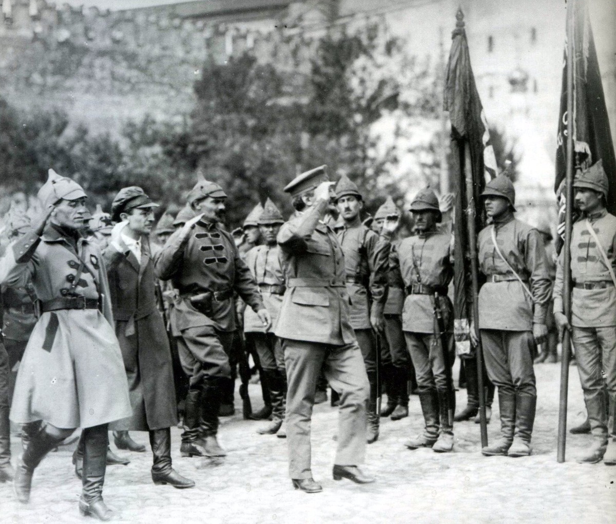 Троцкий и РККА, 1918