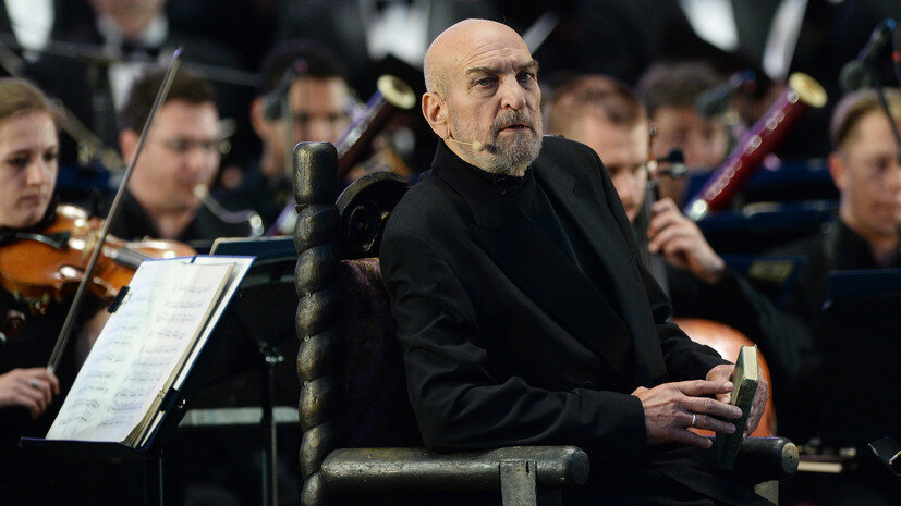     Алексей Петренко родился 26 марта 1938 года в селе Чемер Черниговской области (Украинская ССР) РИА Новости