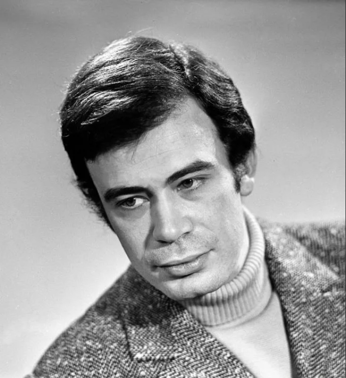 Актер вертоградов. Актер вертоградов. Мерликия актёр 70 годов. Актер вертоградов. Актер вертоградов.