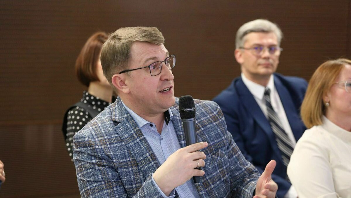     Примерные сроки назначения нового министра остаются в секрете.