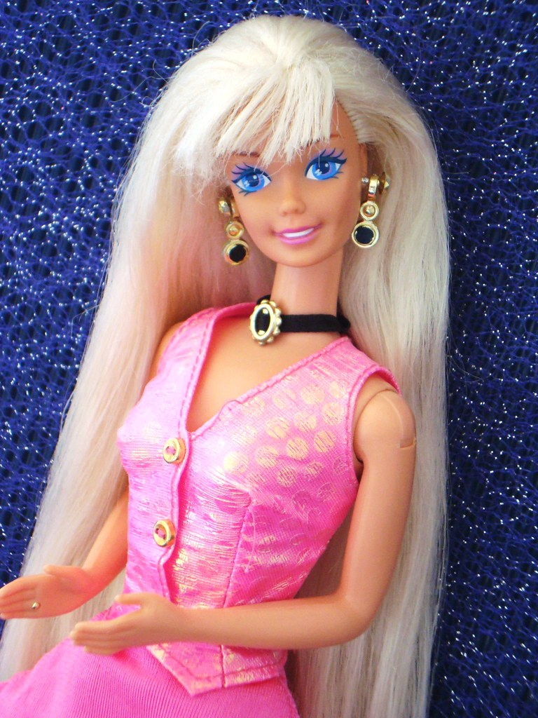 Старые куклы барби. Барби 90 х Cut and Style. Барби Cut and Style 1994. Барби 90х и 2000х. Барби Синди 1994.