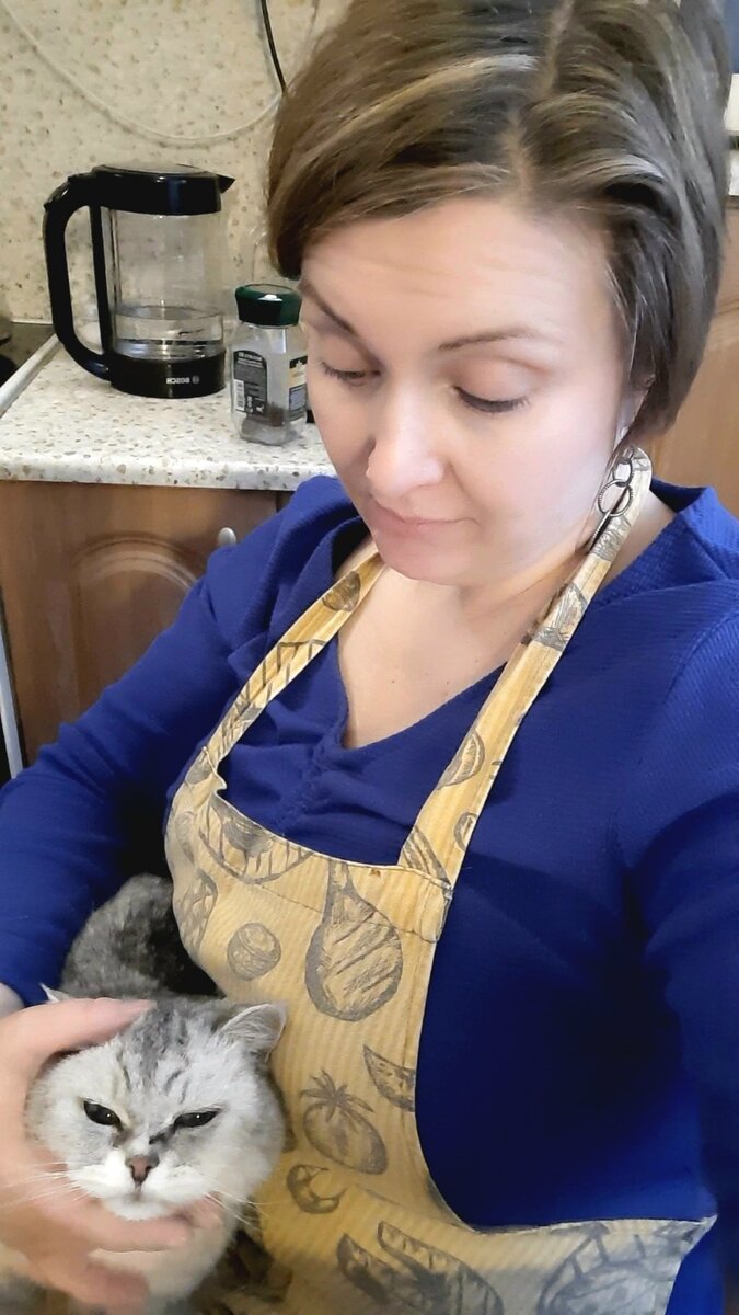 По видеосвязи жалуюсь на кошку