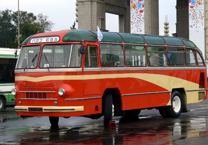 Фото: m.fotostrana.ru ЛАЗ-695