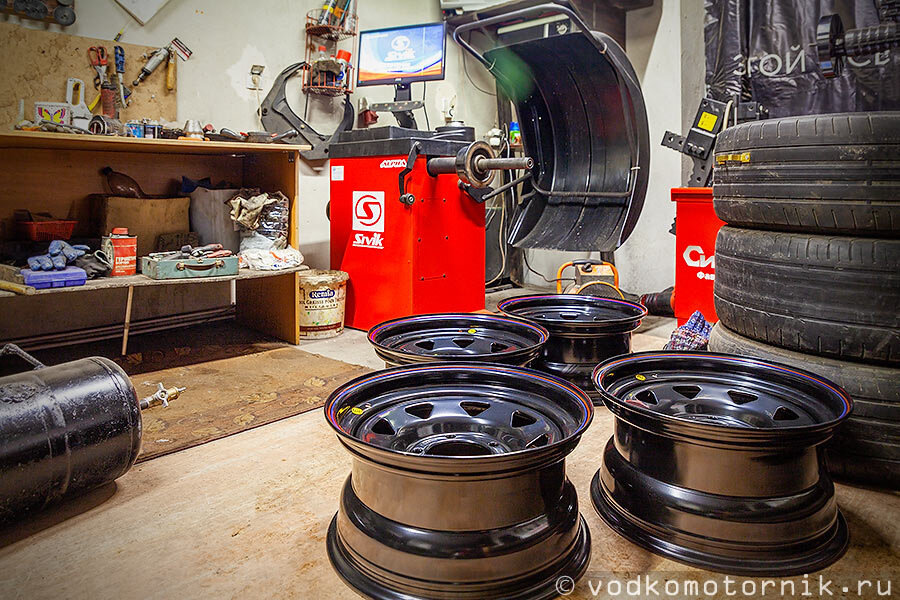  Пасьянс из дисков на шиномонтажке для Соболь 4Х4 самый западный