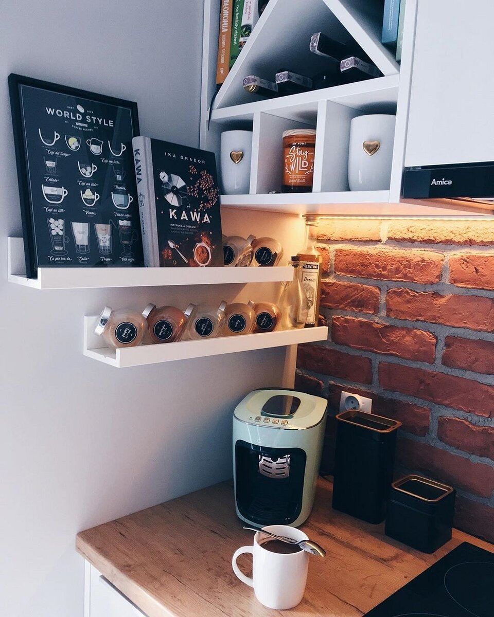 Instagram @hillaryorganic