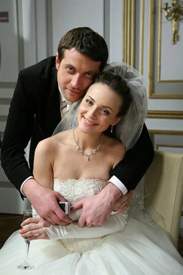 Источник: яндекс.картинки нажмите → чтобы увидеть фото актера в 2021