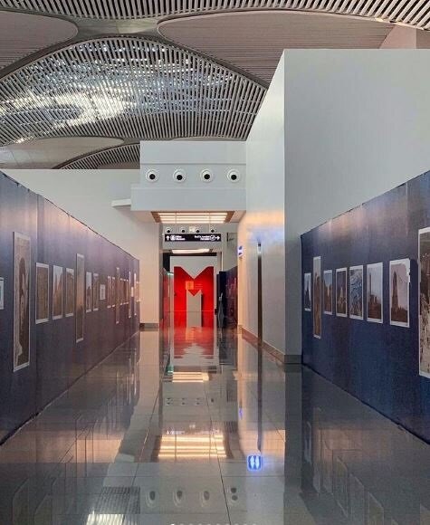 Фото аэропорта Стамбула, когда мы посетили музей с сестрой