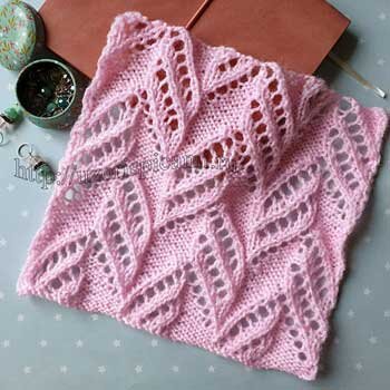 : https://uzorispicami.ru/uzory-spicami/krasivyj-azhurnyj-uzor-spicami-sxema-uzora-13.html