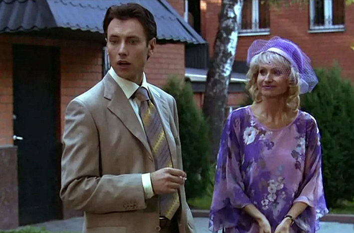 кадр из фильма «Ненормальная»