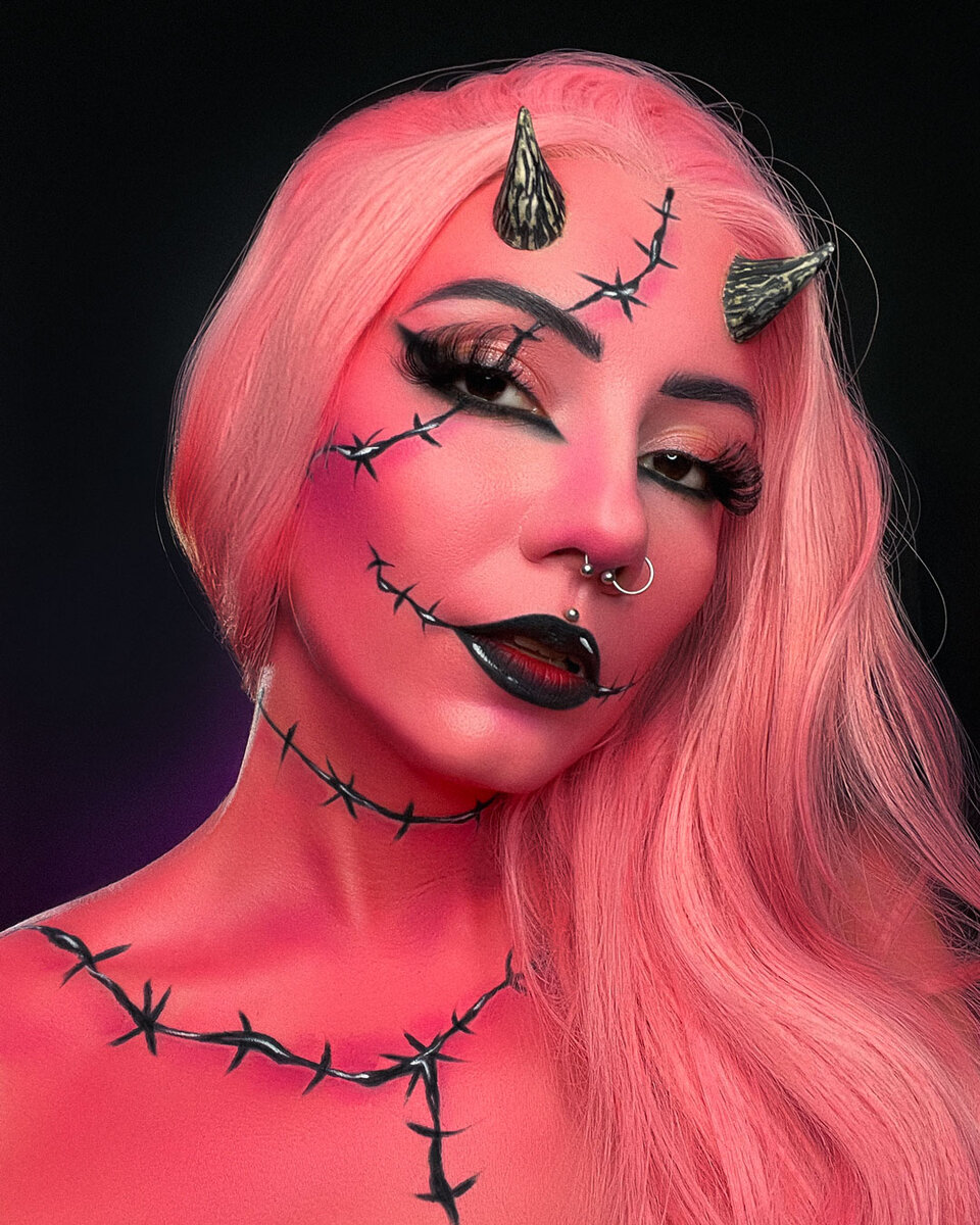 Мне кажется, так сразу и не скажешь, что фотография сделана на фронталку 