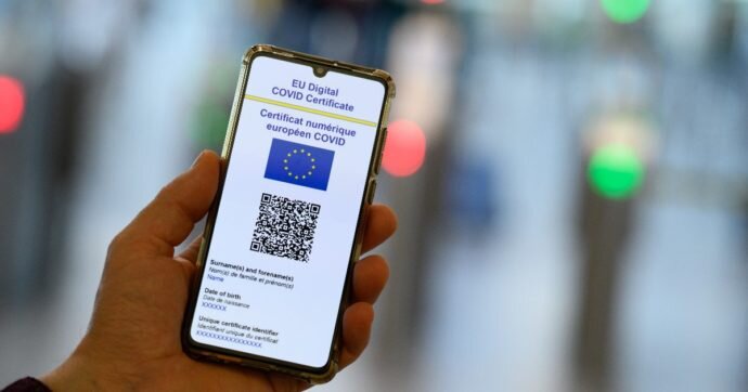 Италия. Green Pass уже нужен почти везде и дальше будет только хуже