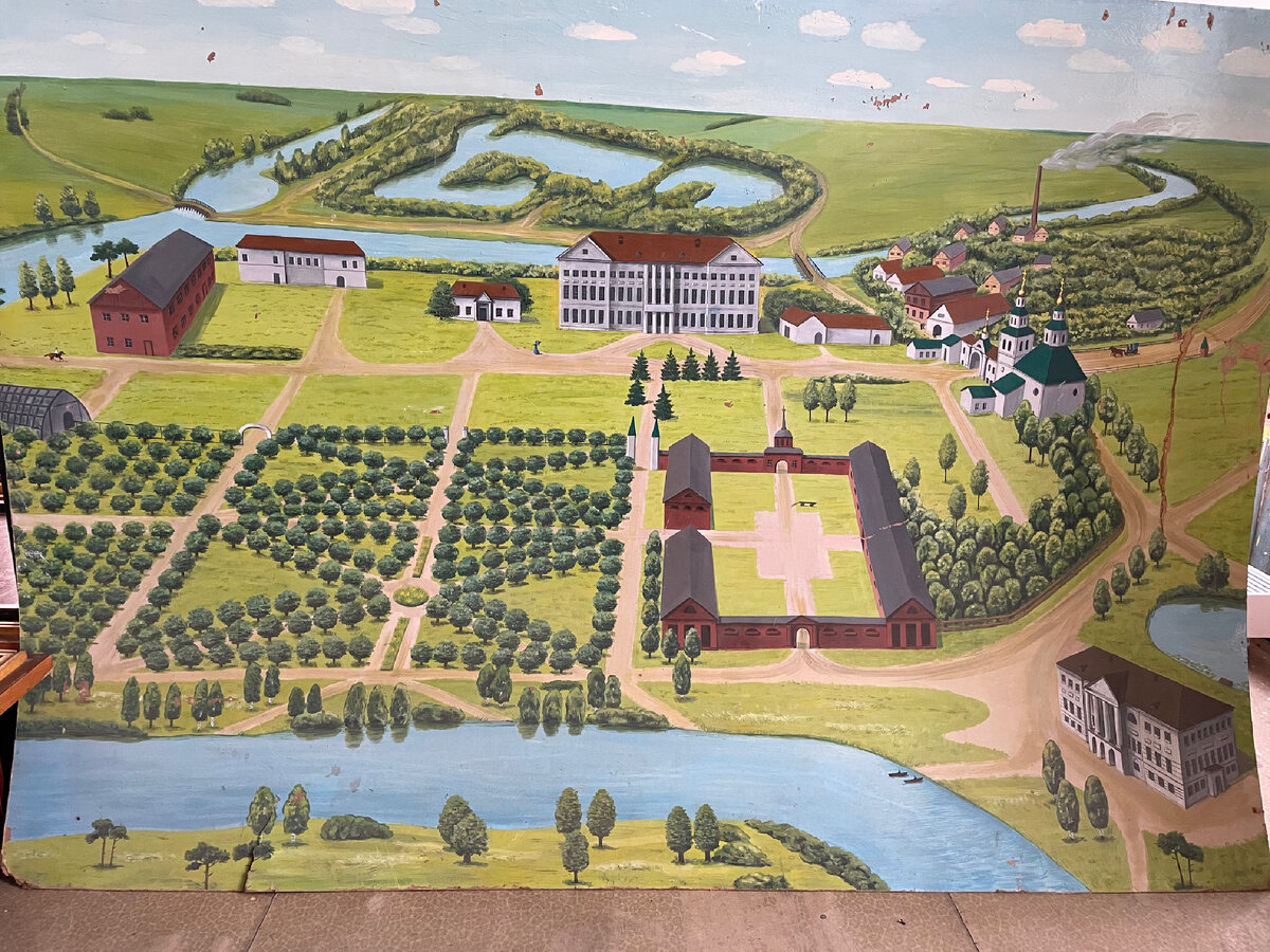В одном из помещений усадьбы сохранилась макет-картина Завода