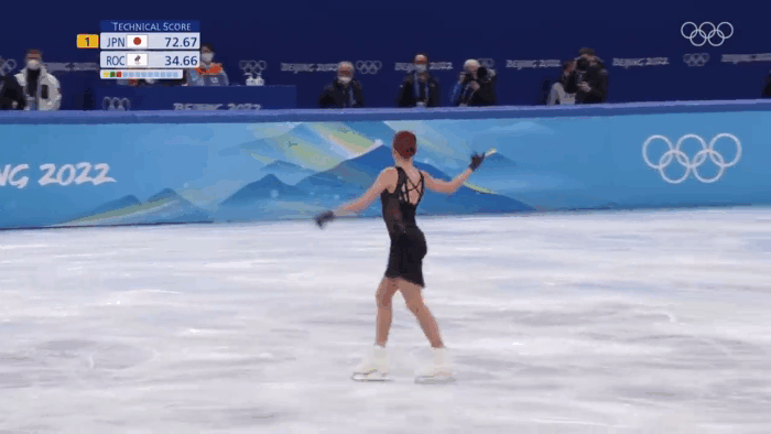 Крюк + выкрюк + либела + смена ребра + волчок вперед + волчок в сторону