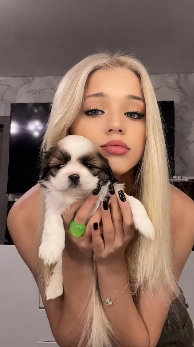 Юляша топчик💖🐶