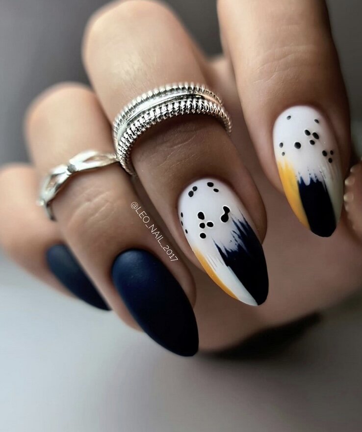 Топ 30 идей чёрного маникюра на лето 🌸 | Nadin_for_nails | Идеи ...