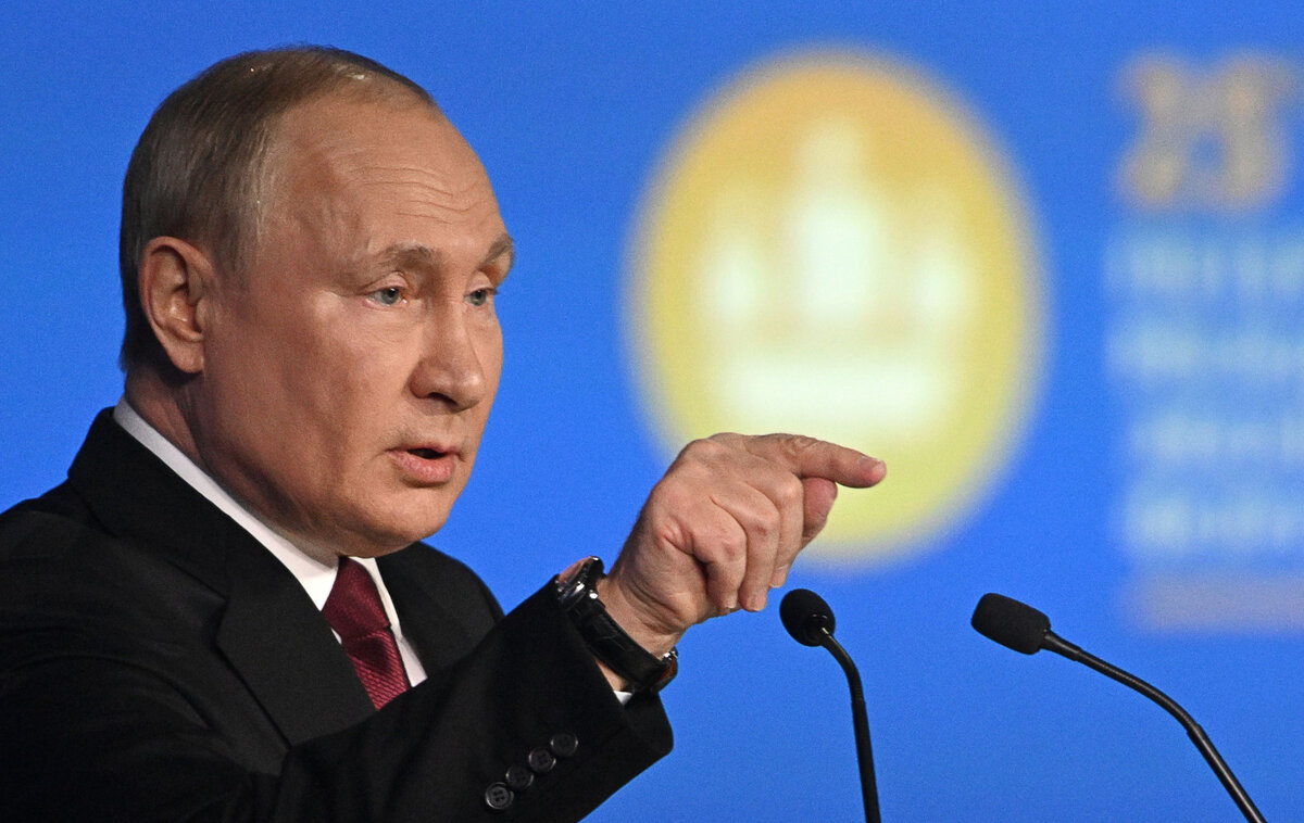 Президент РФ В. Путин на ПМЭФ-2022 // Sputnik (rian_photo) Павел Бедняков