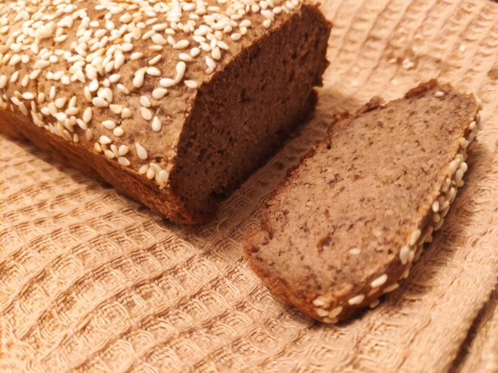 Что можно сделать с засохшим хлебом: вернуть ему свежесть и не только!