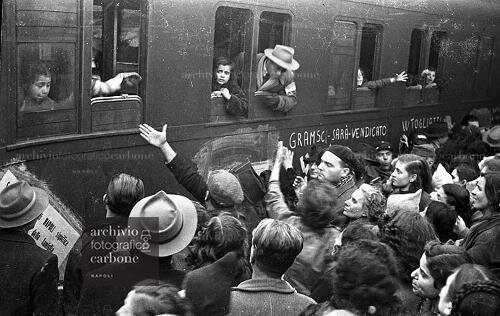 Проводы "детского поезда".
