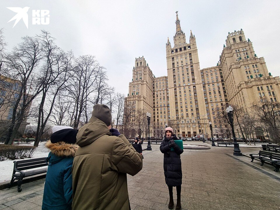     Высотку на Баррикадной москвичи между собой называли «Гастроном» и «Дом авиаторов» Алиса ТИТКО